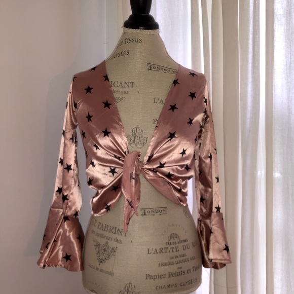 Nasty Gal Tops - NASTY GAL star blouse